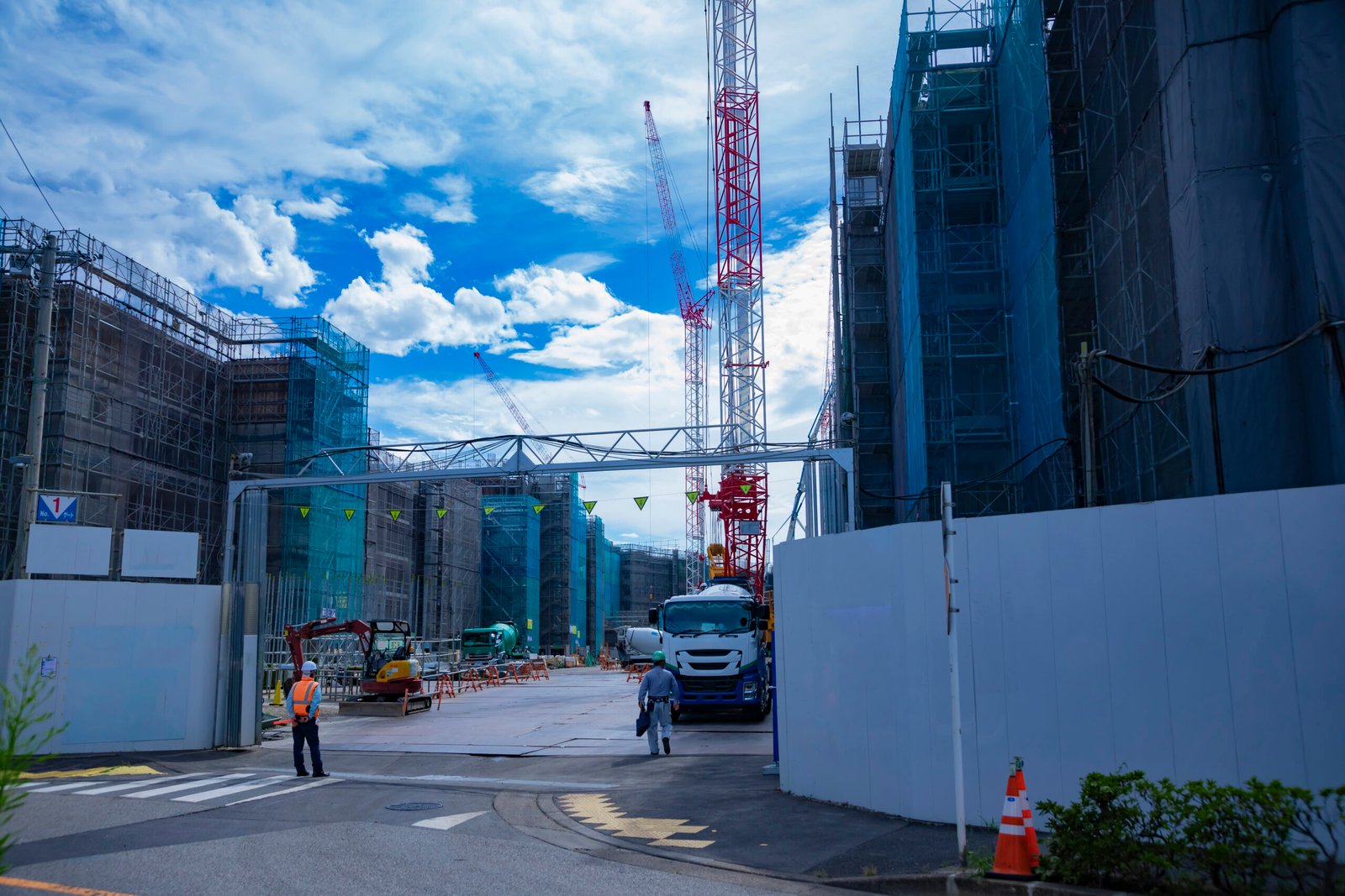 Industrial construction setting